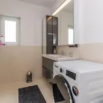 Holiday home Awesome In Donja Jagodnja
