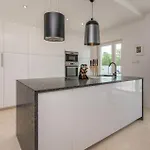 Holiday home Awesome In